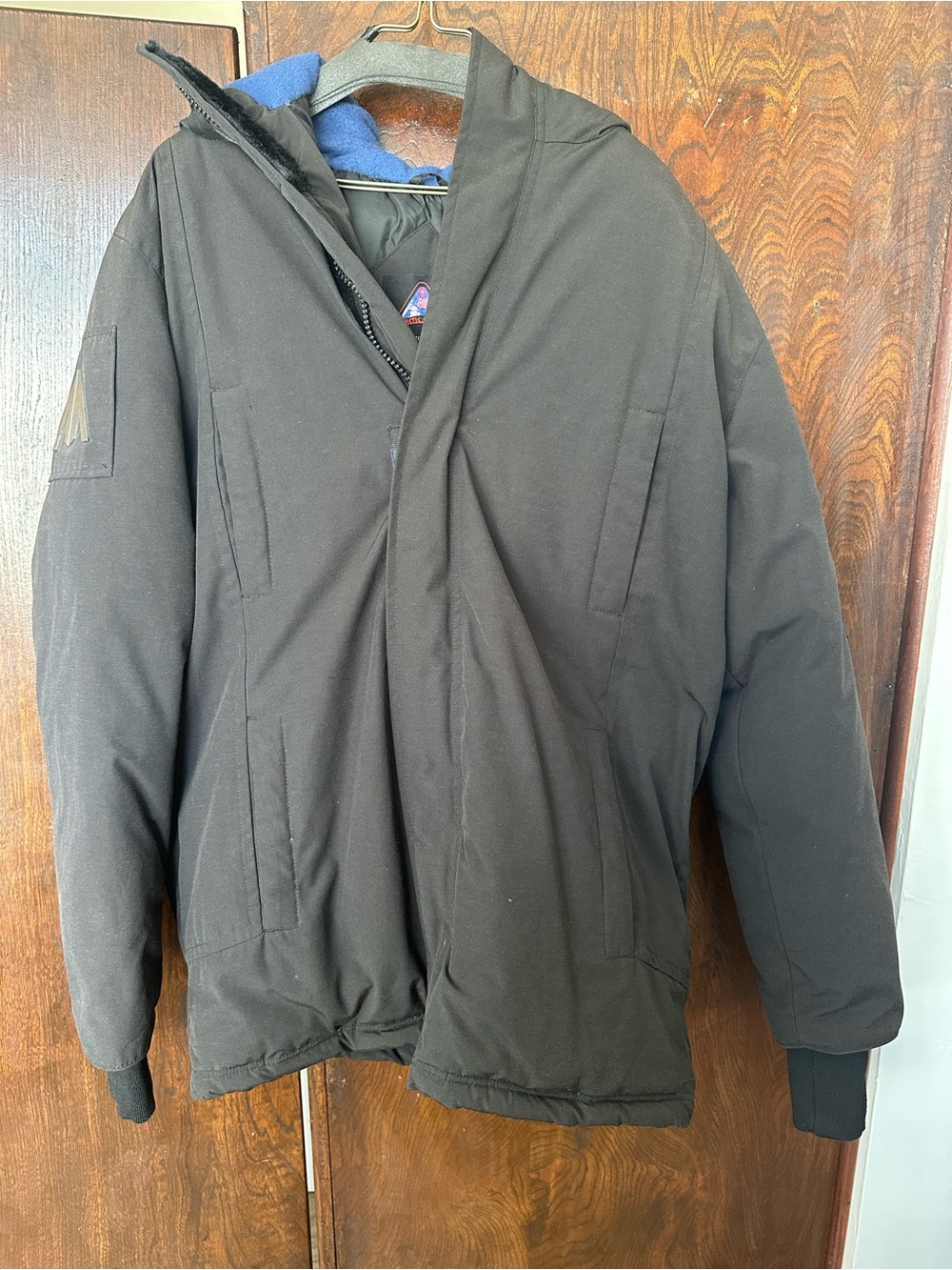 Arctic North Men's Black Insulated Duck Down Winter Jacket Hooded Parka Medium